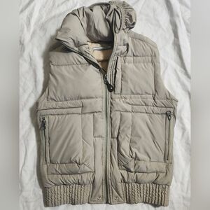 TNA Down Right TOASTY Women's Beige Puffer Vest XXS
